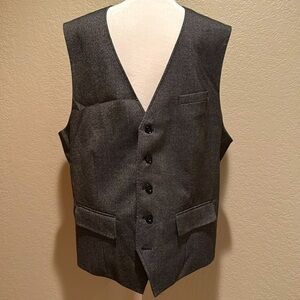XL men’s Express vest
